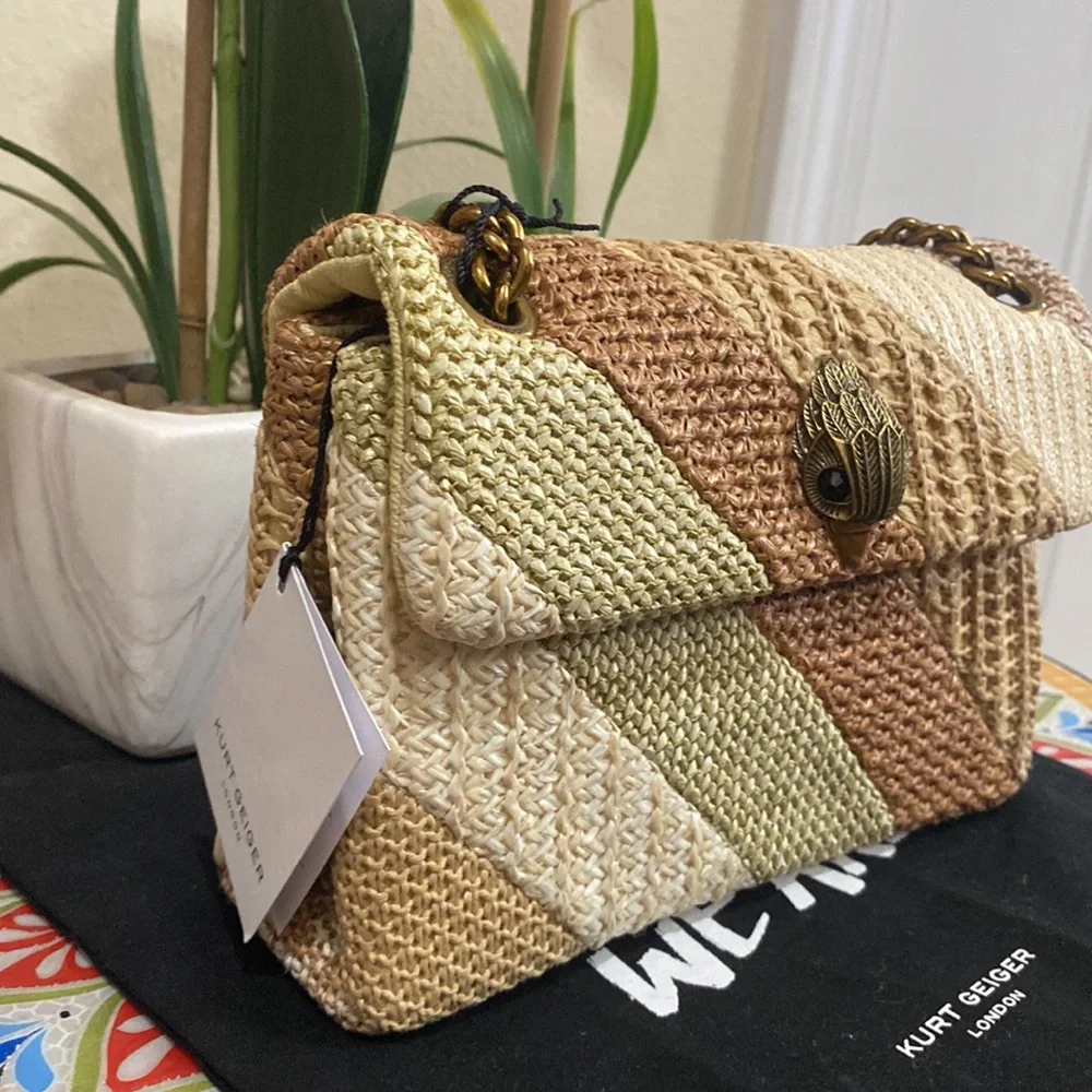 Kurt Geiger London Mini Kensington Convertible Crossbody Bag - Picture 4 of 13